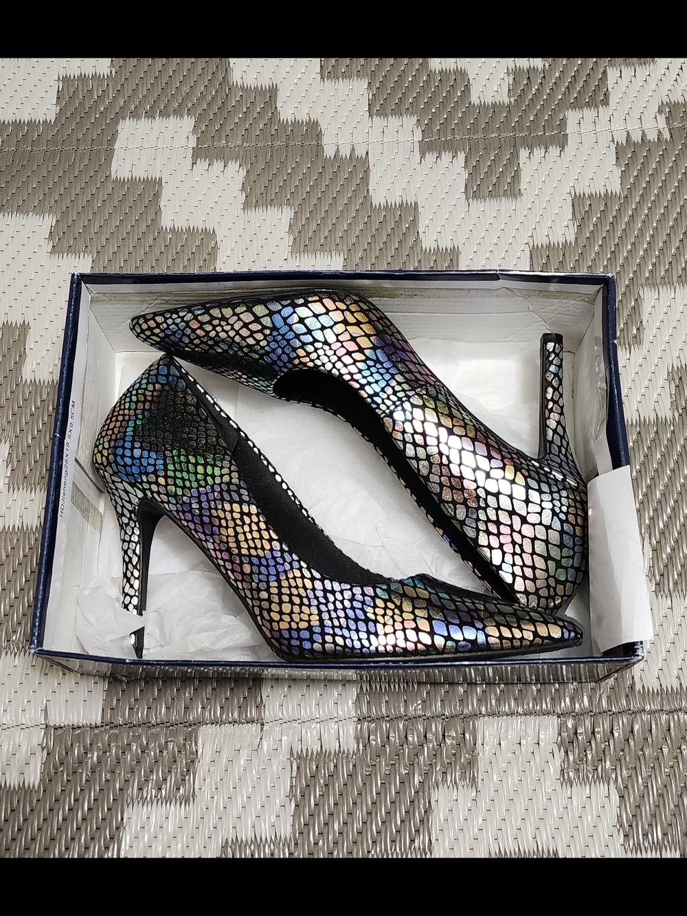 Iridescent Multicolor Snake-Scale Pointed Toe Heels